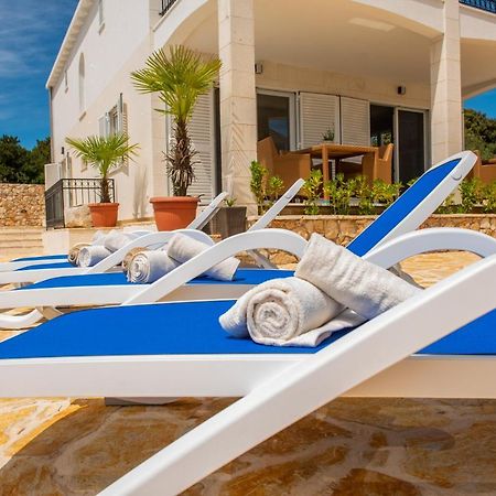 Villa Temida Premuda Esterno foto